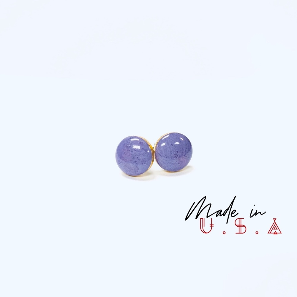 Round Gold Base Earring - Mottled Lilac